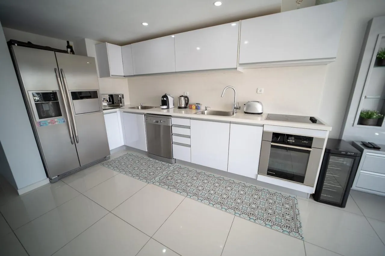דירות אילת Yalarent Oasis Garden With Private Pool