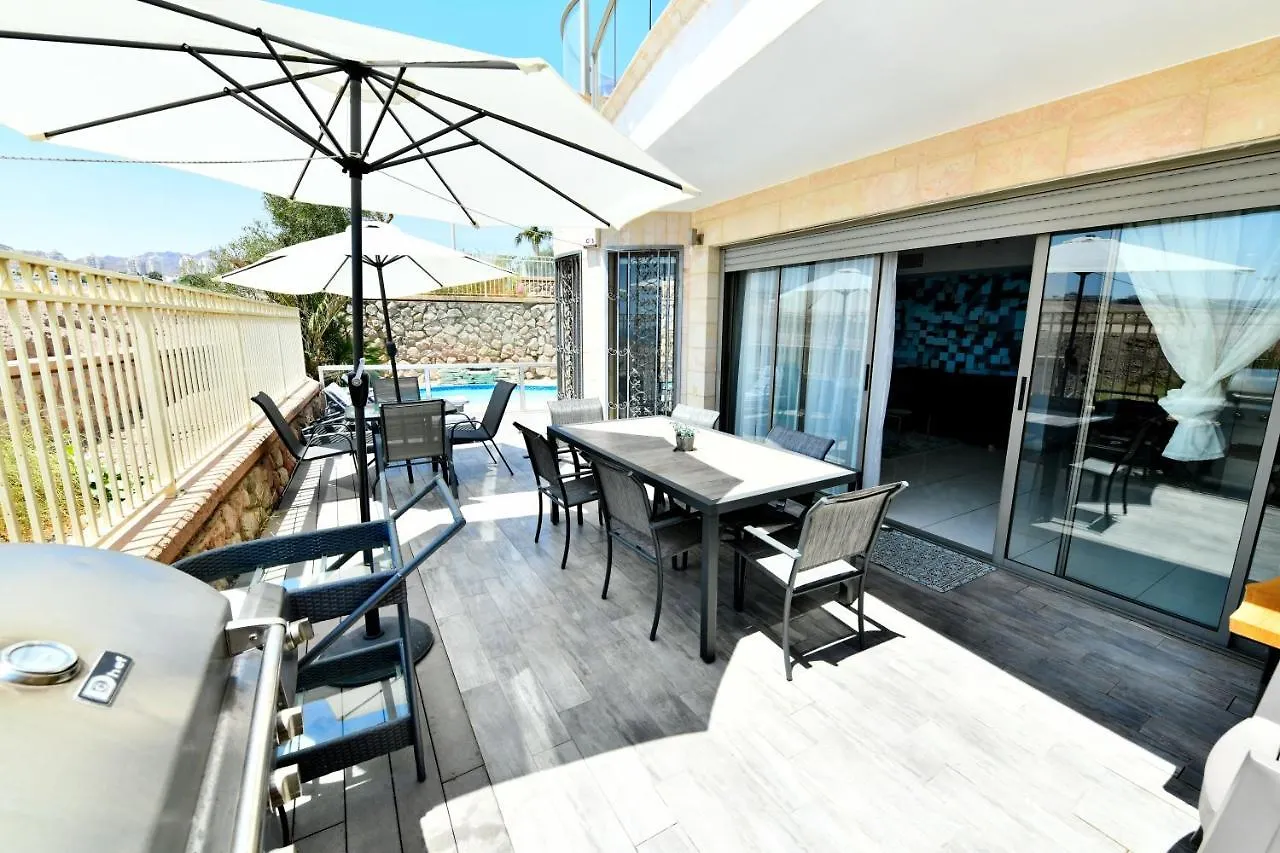 דירות אילת Yalarent Oasis Garden With Private Pool